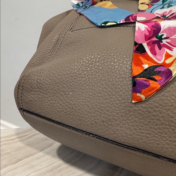 Tory Burch Bag Half Moon Taupe Tote - Picture 9 of 17